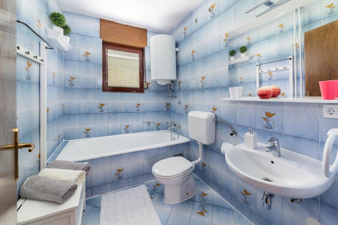 Apartment Valy - Free Bikes, Relaxing Terrace & Near 블레드 외부 사진